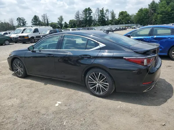 58ADZ1B14NU127440 2022 LEXUS ES - Image 2