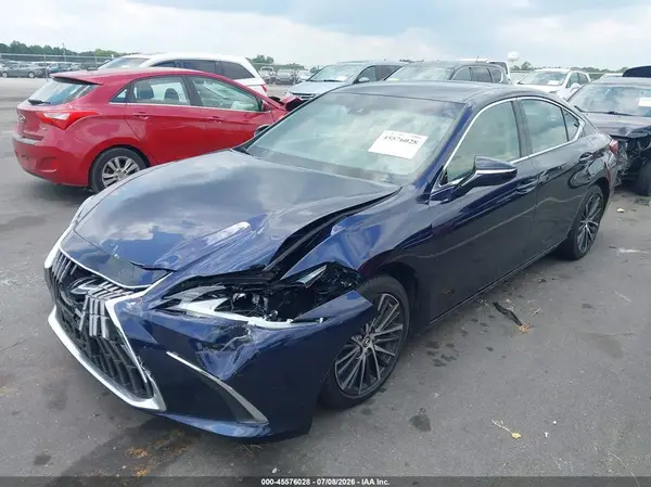 58ADZ1B14NU133500 2022 LEXUS ES - Image 2