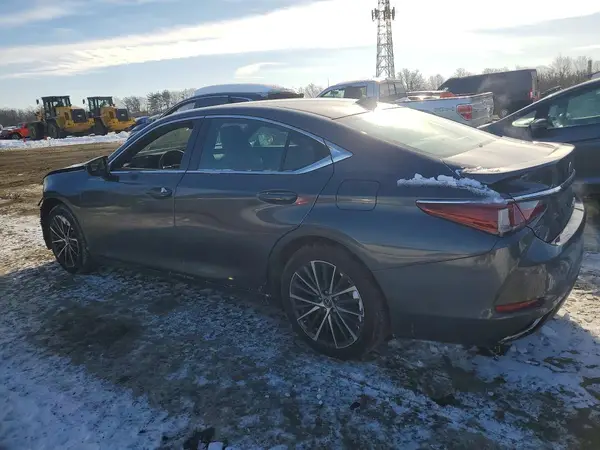 58ADZ1B14NU134422 2022 LEXUS ES - Image 2