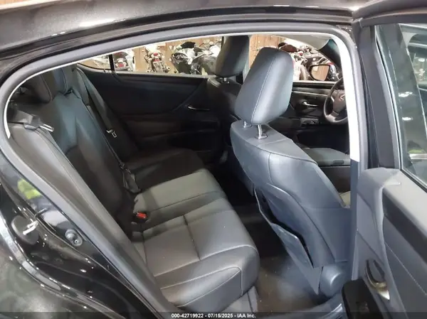 58ADZ1B14PU150591 2023 LEXUS ES - Image 8