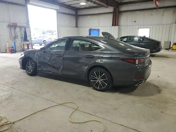 58ADZ1B14RU172285 2024 LEXUS ES - Image 2