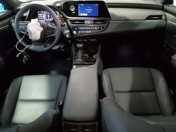 58ADZ1B14RU176370 2024 LEXUS ES - Image 8