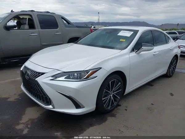 58ADZ1B14SU194549 2025 LEXUS ES - Image 2