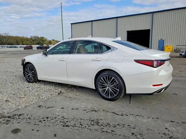 58ADZ1B14SU197967 2025 LEXUS ES - Image 2