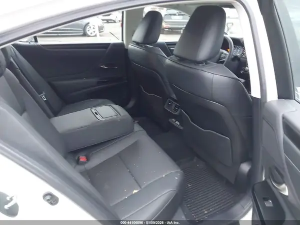 58ADZ1B14SU203525 2025 LEXUS ES - Image 8