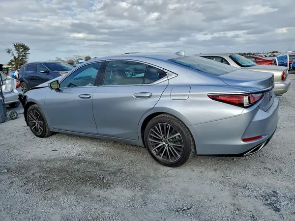 58ADZ1B14SU215576 2025 LEXUS ES - Image 2