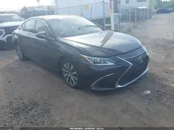 58ADZ1B15LU053717 2020 LEXUS ES