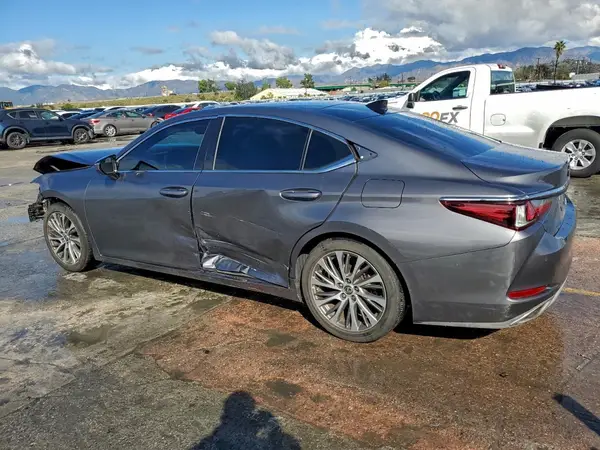 58ADZ1B15LU064944 2020 LEXUS ES - Image 2
