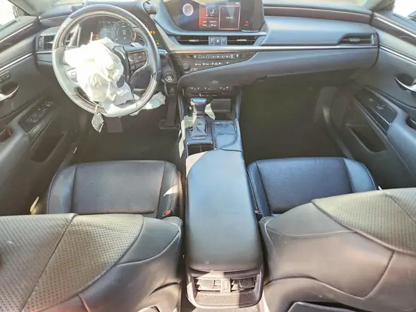 58ADZ1B15LU067584 2020 LEXUS ES - Image 8