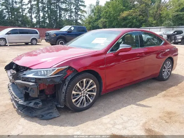 58ADZ1B15LU071070 2020 LEXUS ES - Image 2