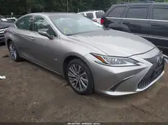 58ADZ1B15LU072915 2020 LEXUS ES