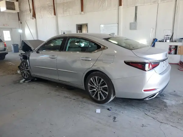 58ADZ1B15LU076169 2020 LEXUS ES - Image 2