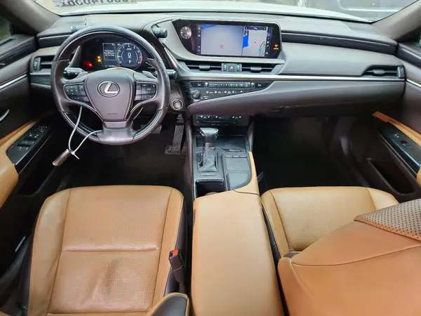 58ADZ1B15LU076222 2020 LEXUS ES - Image 8