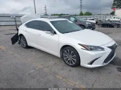 58ADZ1B15MU089179 2021 LEXUS ES