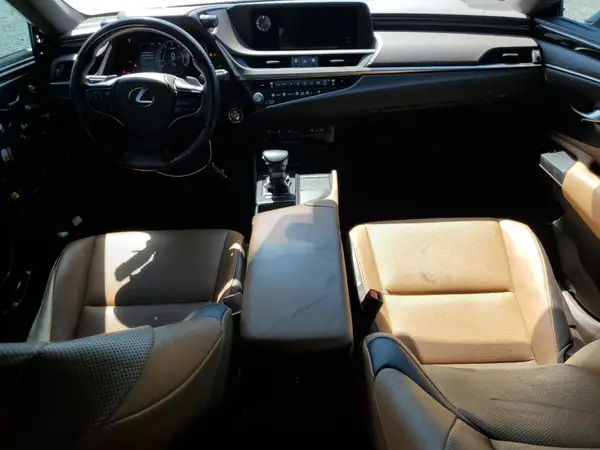 58ADZ1B15MU095077 2021 LEXUS ES - Image 8