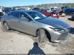 58ADZ1B15MU096116 2021 LEXUS ES
