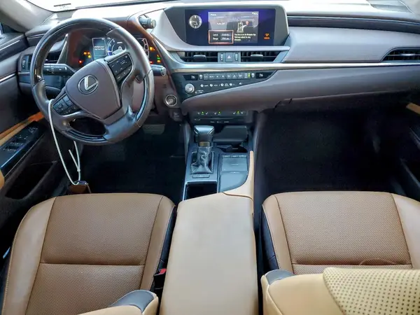 58ADZ1B15MU098643 2021 LEXUS ES - Image 8
