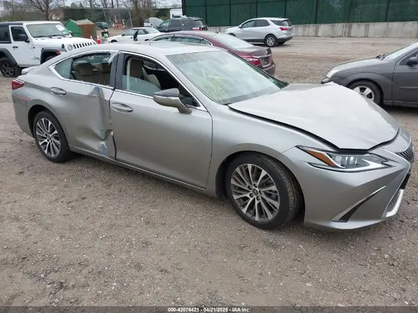 58ADZ1B15MU098884 2021 LEXUS ES - Image 1