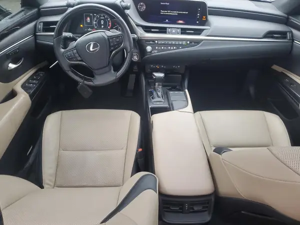 58ADZ1B15MU102240 2021 LEXUS ES - Image 8