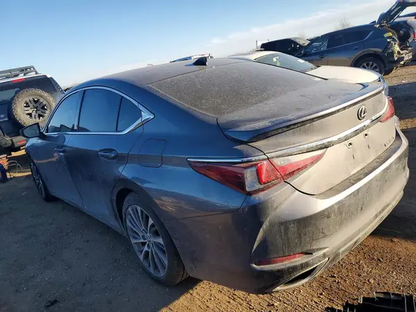58ADZ1B15MU104120 2021 LEXUS ES - Image 2