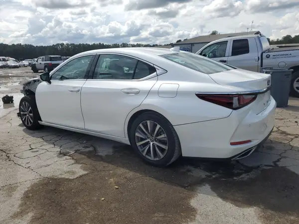 58ADZ1B15MU109155 2021 LEXUS ES - Image 2