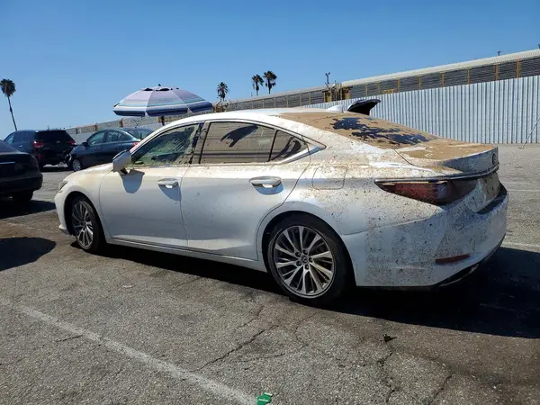 58ADZ1B15MU109964 2021 LEXUS ES - Image 2