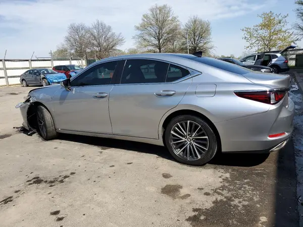 58ADZ1B15NU113675 2022 LEXUS ES - Image 2