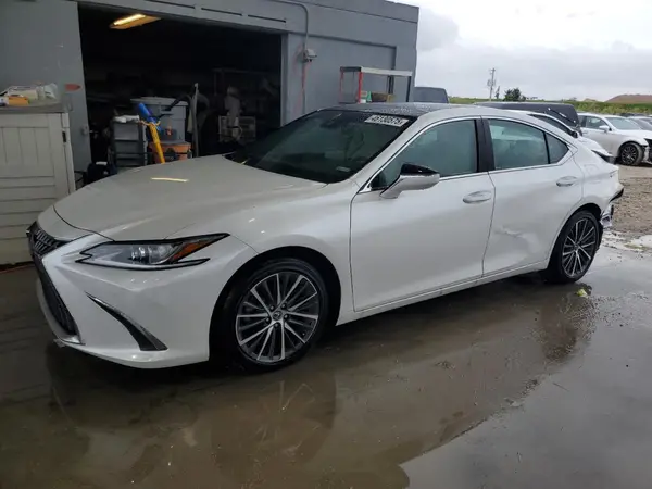 58ADZ1B15NU122179 2022 LEXUS ES - Image 1