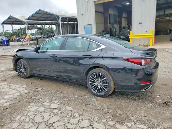 58ADZ1B15NU138446 2022 LEXUS ES - Image 2
