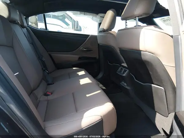 58ADZ1B15PU143181 2023 LEXUS ES - Image 8