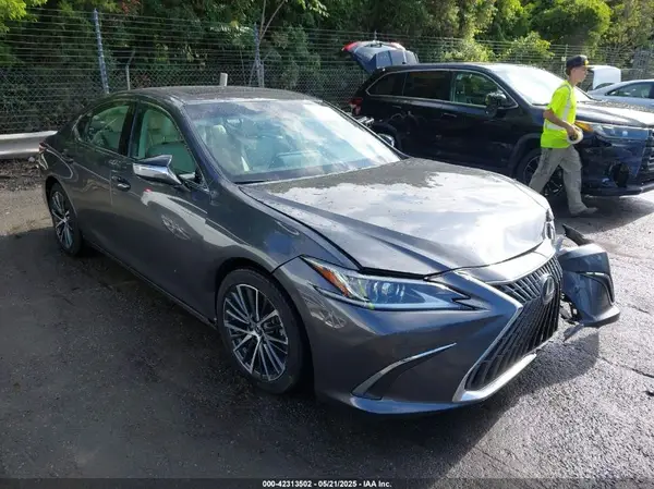 58ADZ1B15PU144850 2023 LEXUS ES - Image 1
