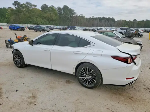 58ADZ1B15PU152723 2023 LEXUS ES - Image 2