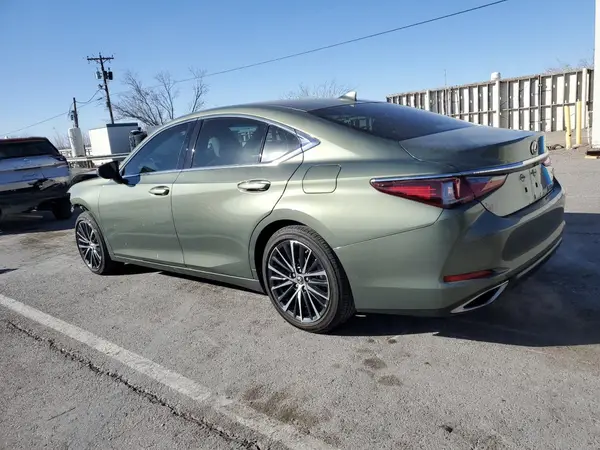58ADZ1B15RU172506 2024 LEXUS ES - Image 2