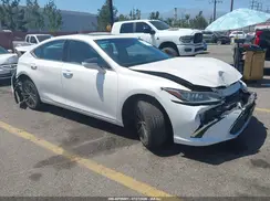 58ADZ1B15RU179911 2024 LEXUS ES
