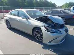 58ADZ1B15SU186962 2025 LEXUS ES