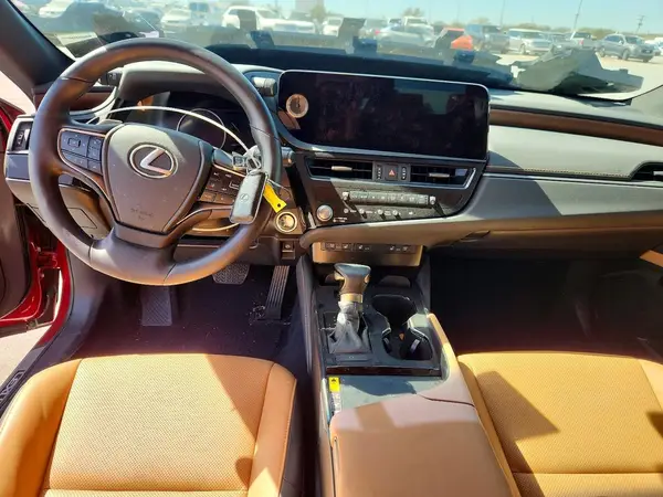 58ADZ1B15SU187271 2025 LEXUS ES - Image 8