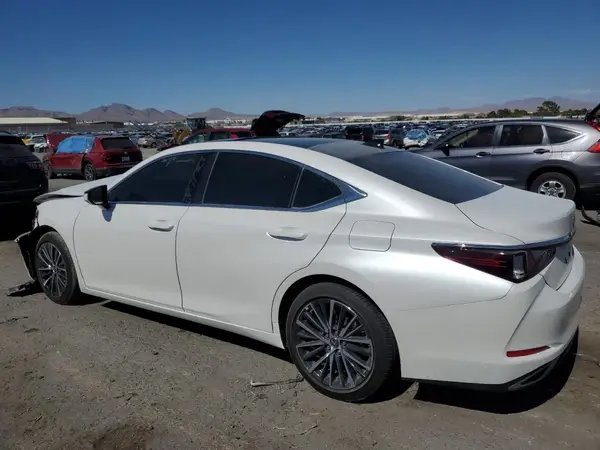 58ADZ1B15SU192860 2025 LEXUS ES - Image 2