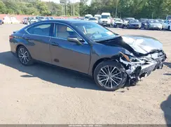 58ADZ1B15SU193264 2025 LEXUS ES