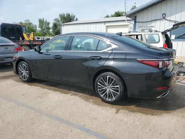58ADZ1B15SU194401 2025 LEXUS ES - Image 2