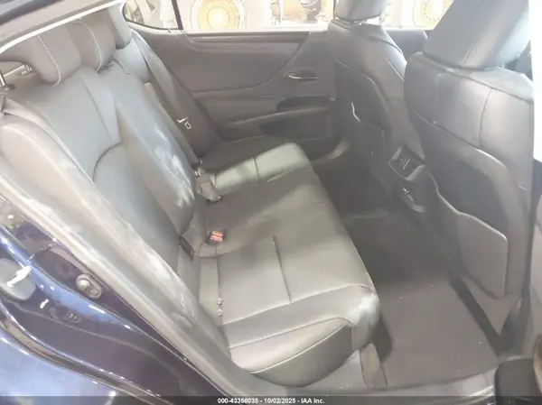 58ADZ1B15SU201752 2025 LEXUS ES - Image 8