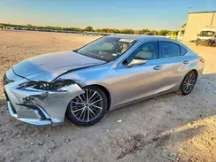 58ADZ1B15SU216185 2025 LEXUS ES