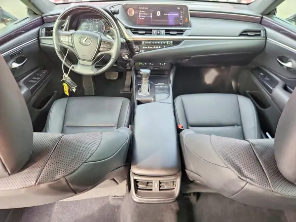 58ADZ1B16LU067187 2020 LEXUS ES - Image 8