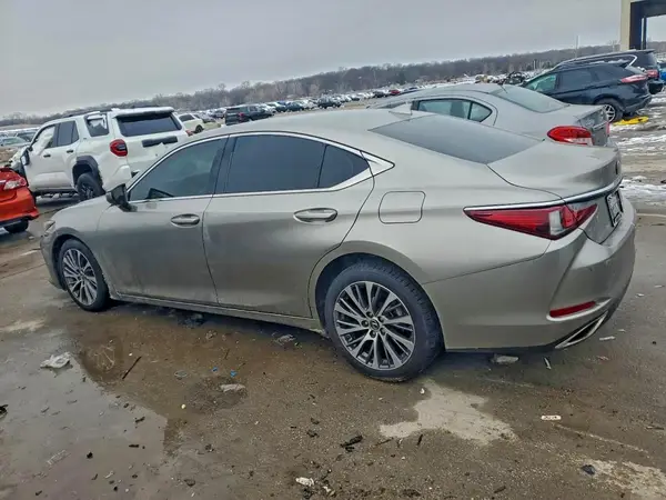 58ADZ1B16LU067562 2020 LEXUS ES - Image 2
