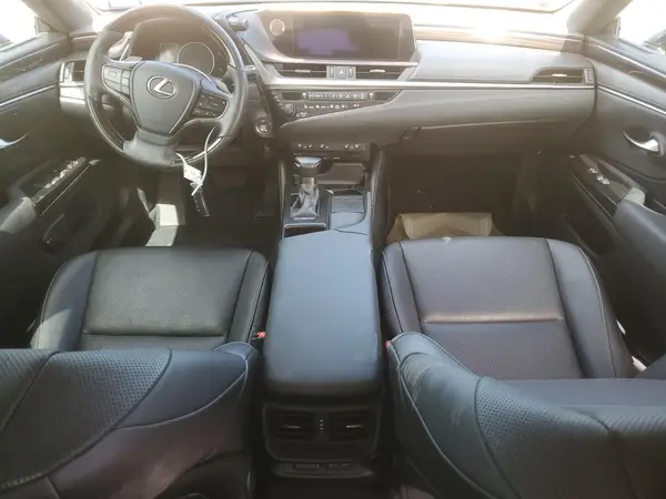 58ADZ1B16LU070039 2020 LEXUS ES - Image 8