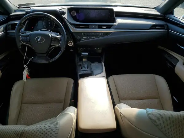 58ADZ1B16LU070803 2020 LEXUS ES - Image 8