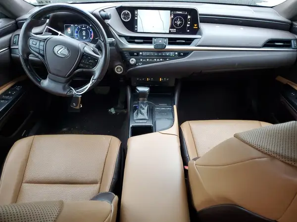 58ADZ1B16MU088073 2021 LEXUS ES - Image 8