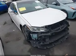 58ADZ1B16MU094228 2021 LEXUS ES
