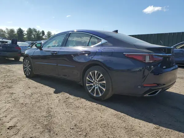 58ADZ1B16MU103820 2021 LEXUS ES - Image 2