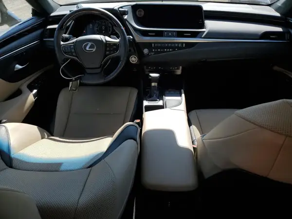 58ADZ1B16MU103820 2021 LEXUS ES - Image 8