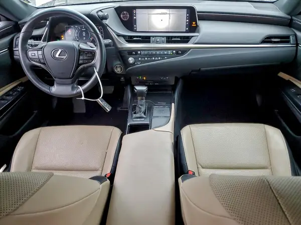 58ADZ1B16MU106412 2021 LEXUS ES - Image 8